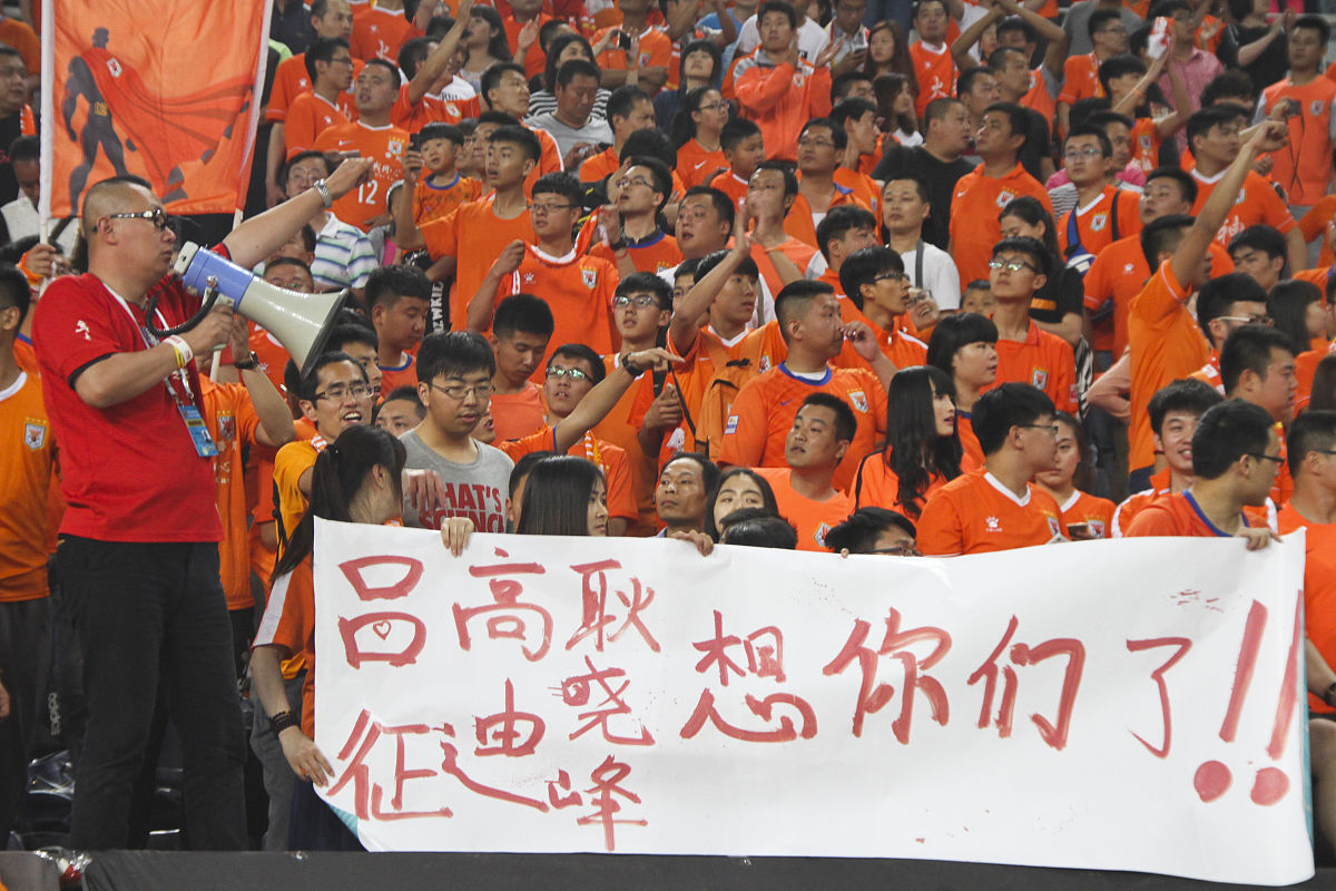 挑战极限足球赛事精湛非凡，国内球员拼得火热的简单介绍